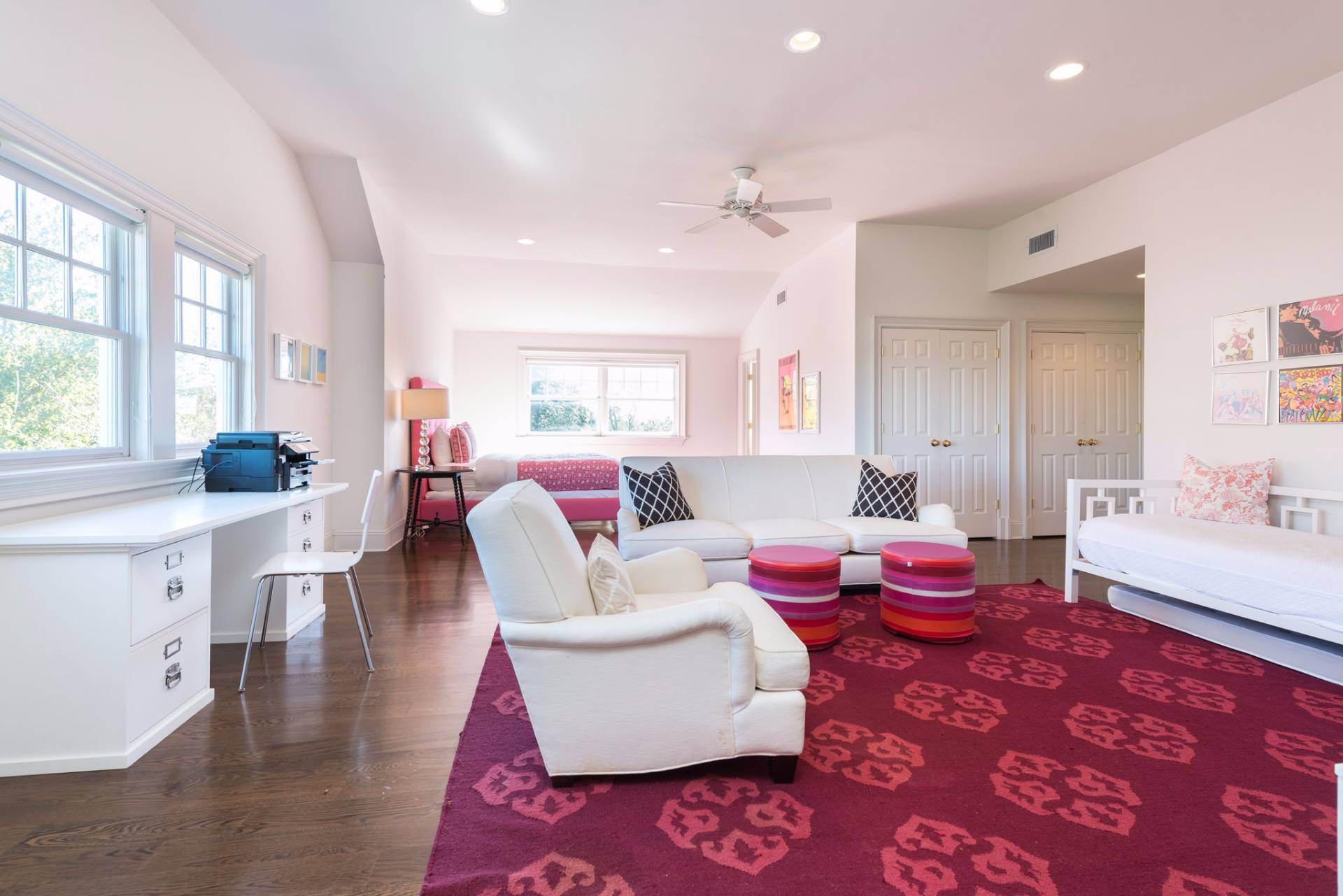 bridgehampton hindu singles Discover the luxury of bridgehampton with floor plans to fit your lifestyle this established neighborhood features single family homes ranging from 2 to 3-floors with options for an. bridgehampton hindu singles Discover the luxury of bridgehampton with floor plans to fit your lifestyle this established neighborhood features single family homes ranging from 2 to 3-floors with options for an.