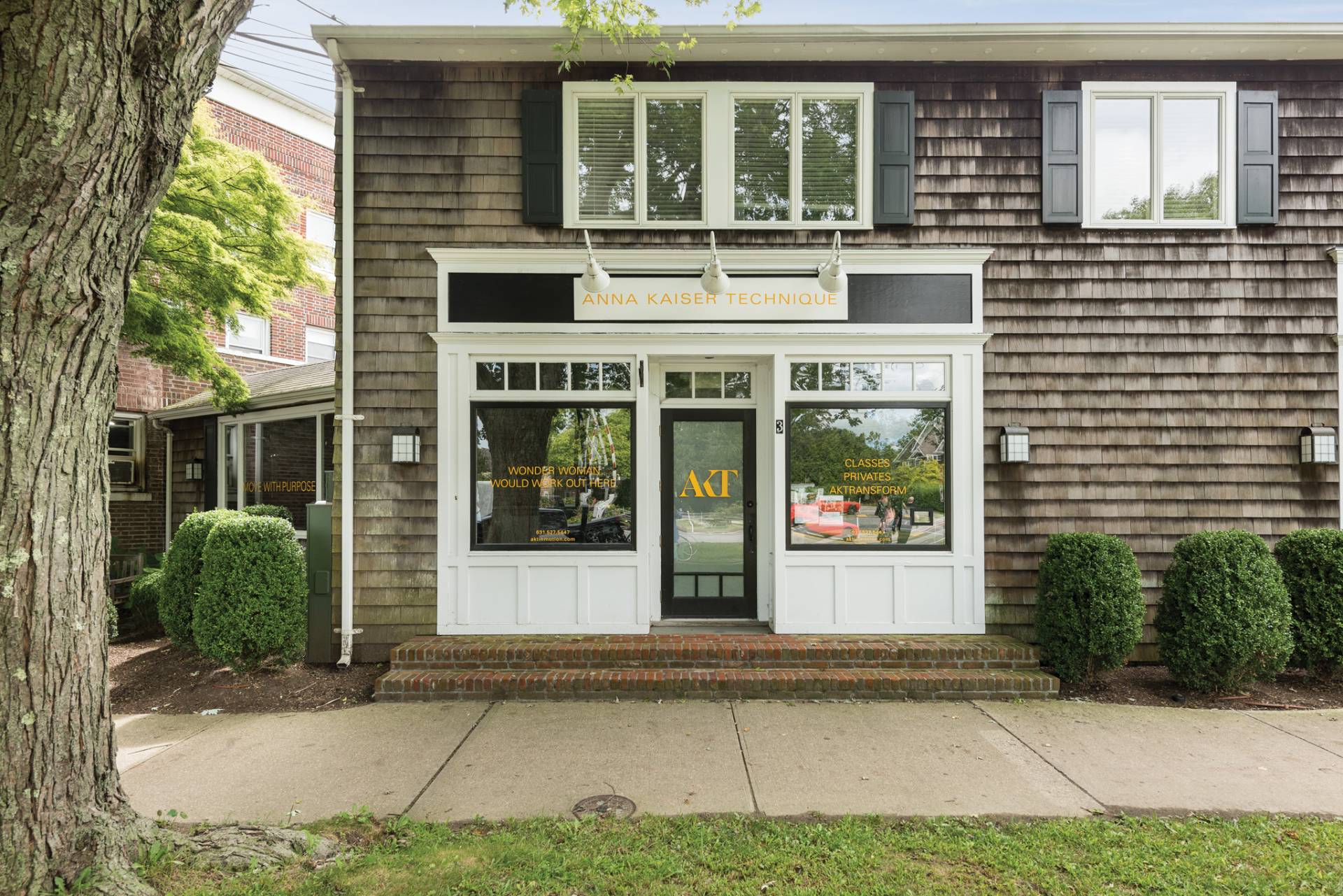 Hamptons Real Estate Saunders & Associates Shelter Island Real Estate