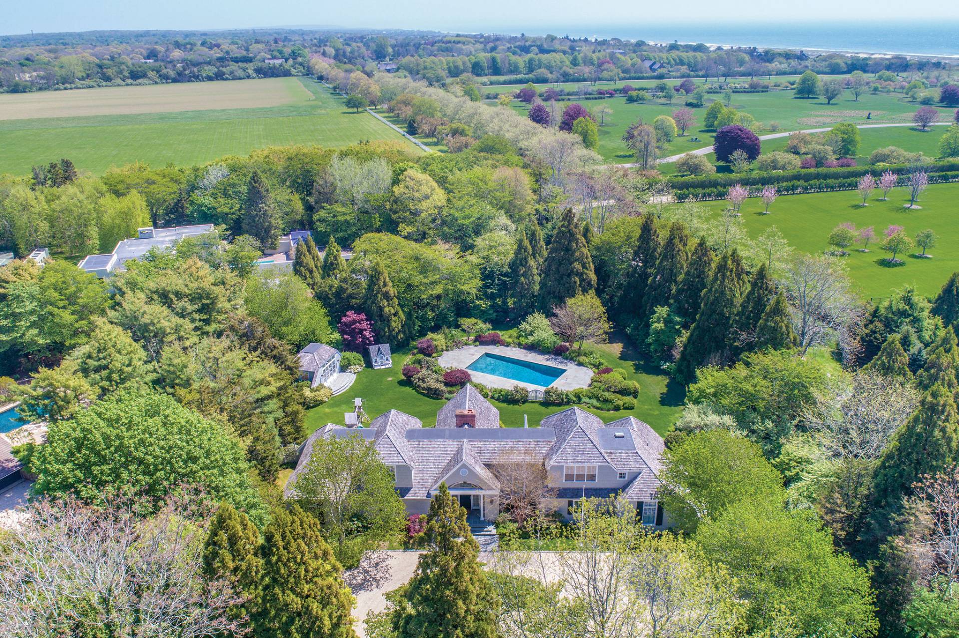 Hamptons Real Estate Saunders & Associates Shelter Island Real Estate