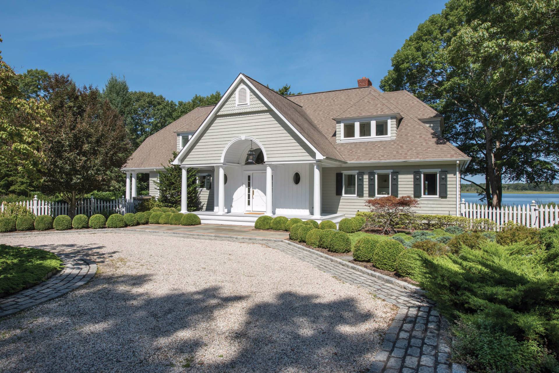 Hamptons Real Estate Saunders & Associates Shelter Island Real Estate
