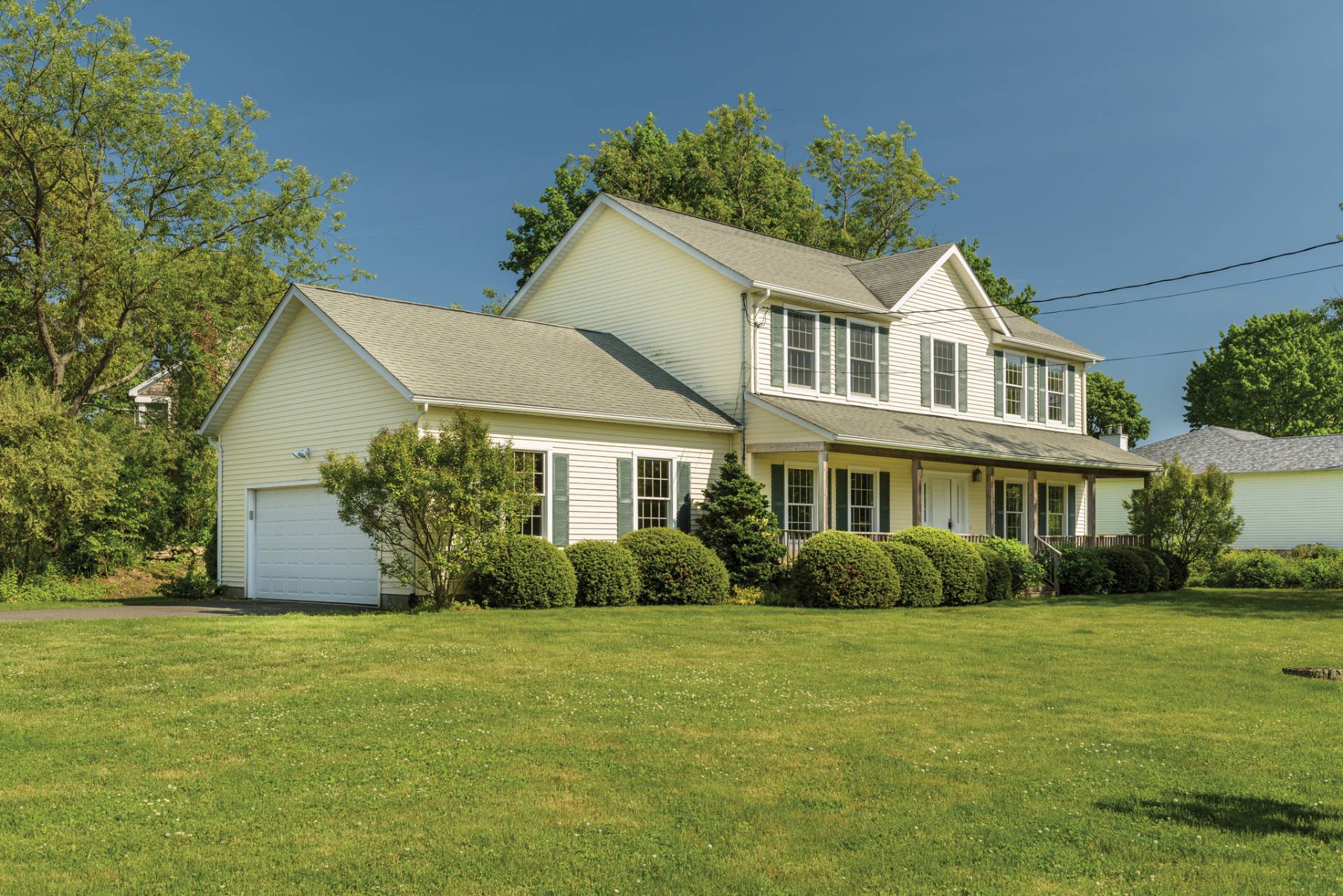 Hamptons Real Estate Saunders & Associates Shelter Island Real Estate